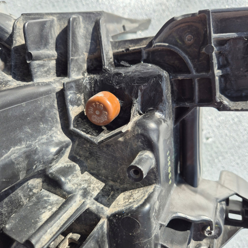 Frontscheinwerfer Toyota VIII 81110-YP120 Full LED Rechts Scheinwerfer Headlight SCH3615235216eo