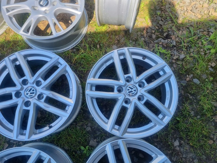 4x Alufelge 16 Zoll 6.5" 5x112 46ET Glanz KBA53206 VW Golf Rim Wheel FEL2849935704jq