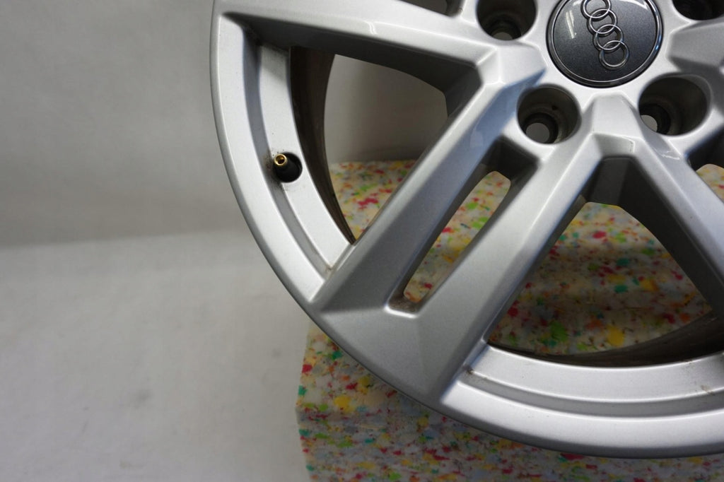 1x Alufelge 17 Zoll 7.0" 5x112 42ET Glanz Silber 8W0601025P Audi A4 B9 Rim Wheel FEL3206109765us
