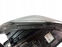 Laden Sie das Bild in den Galerie-Viewer, Frontscheinwerfer Mercedes-Benz W246 W242 A2468207761 Links Headlight SCH7064901528du