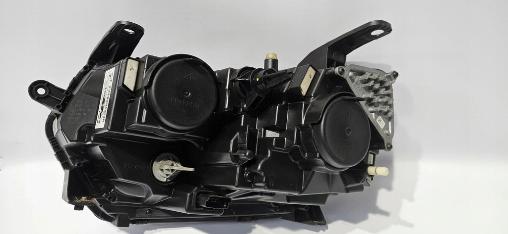 Frontscheinwerfer Dacia Duster 260101133R LED Rechts Scheinwerfer Headlight SCH9226544861hr