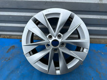 Laden Sie das Bild in den Galerie-Viewer, 1x Alufelge 17 Zoll 5x112 5E3601025 Skoda Octavia Iv Rim Wheel FEL5407895004ls