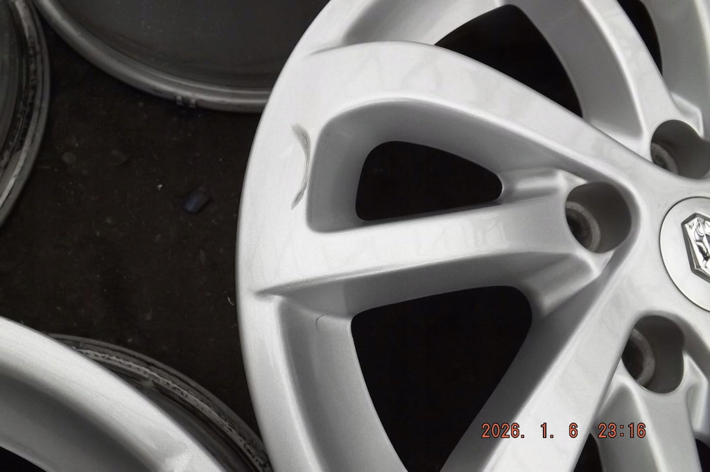 4x Alufelge 16 Zoll 6.5" 5x114.3 47ET 403000028R Renault Megane IV Kadjar FEL3149582210jd