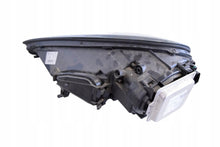 Laden Sie das Bild in den Galerie-Viewer, Frontscheinwerfer Porsche Panamera 97063107025 Rechts Scheinwerfer Headlight SCH2307215550lp