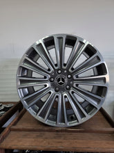 Load image into Gallery viewer, 1x Alufelge 19 Zoll 8.0&quot; 5x112 38ET A2534011100 Mercedes-Benz Glc X253 Rim Wheel