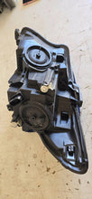 Laden Sie das Bild in den Galerie-Viewer, Frontscheinwerfer Mercedes-Benz Vito W447 A4479067800 003338511EL01128418 Rechts SCH8769984878nz