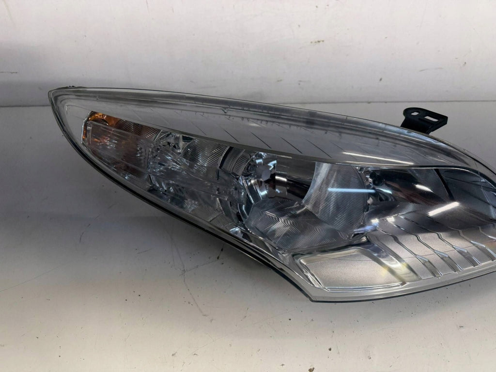Frontscheinwerfer Renault Megane III 260100017R Rechts Scheinwerfer Headlight SCH9350684146jb
