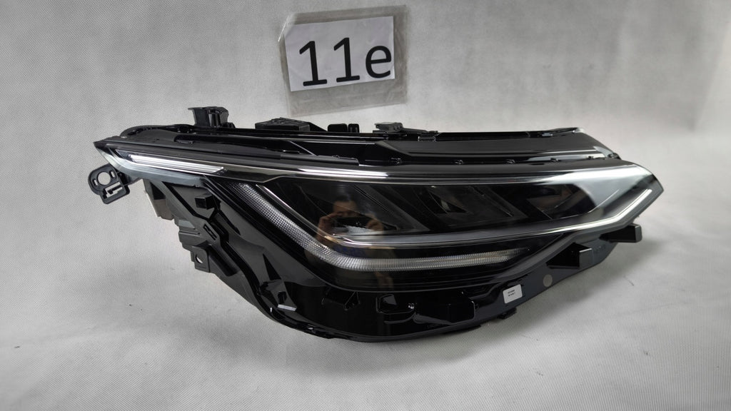 Frontscheinwerfer VW Golf VIII 5H1941006A LED Rechts Scheinwerfer Headlight SCH6282282218lx