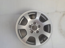 Laden Sie das Bild in den Galerie-Viewer, 1x Alufelge 16 Zoll 7.0&quot; 5x120 20ET Glanz Silber 6762000 Bmw Rim Wheel