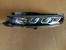 Laden Sie das Bild in den Galerie-Viewer, Frontscheinwerfer Citroën C3 III 9823313080 LED Links Scheinwerfer Headlight