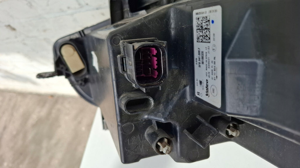 Frontscheinwerfer Seat Leon 5FB941008F LED Rechts Scheinwerfer Headlight