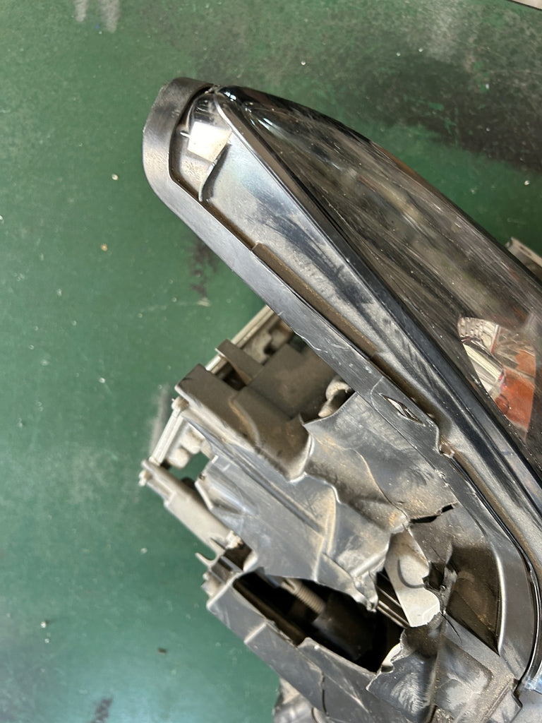 Frontscheinwerfer Mazda 3 Bp Links Scheinwerfer Headlight