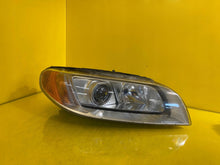 Laden Sie das Bild in den Galerie-Viewer, Frontscheinwerfer Volvo Xc70 313214348 Xenon Rechts Scheinwerfer Headlight SCH5967744725qm