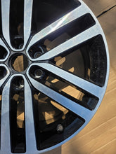 Load image into Gallery viewer, 1x Alufelge 19 Zoll 7.5" 5x112 50ET Mercedes-Benz Rim Wheel FEL3850275687qk