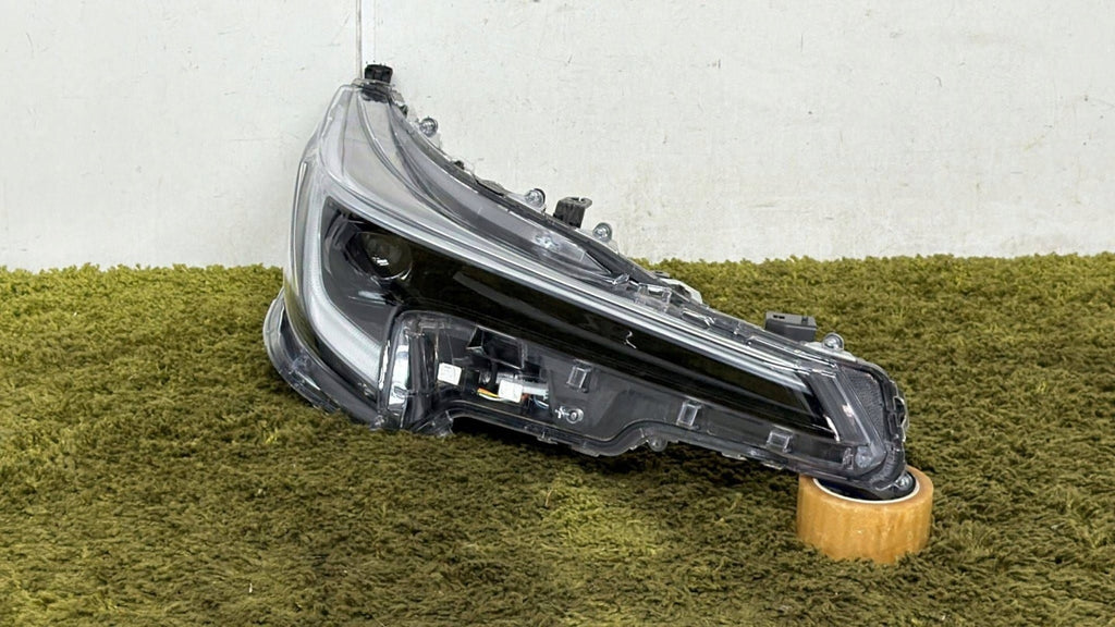 Frontscheinwerfer Toyota Corolla 81110-02X10 LED Rechts Scheinwerfer Headlight SCH6776754476io