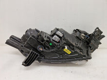 Laden Sie das Bild in den Galerie-Viewer, Frontscheinwerfer Mitsubishi Outlander III ECM921-22A10 Links Headlight