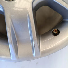 Laden Sie das Bild in den Galerie-Viewer, 1x Alufelge 16 Zoll 6.5" 5x130 66ET 403009486 403000126R Opel Movano Rim Wheel FEL8041861873ch