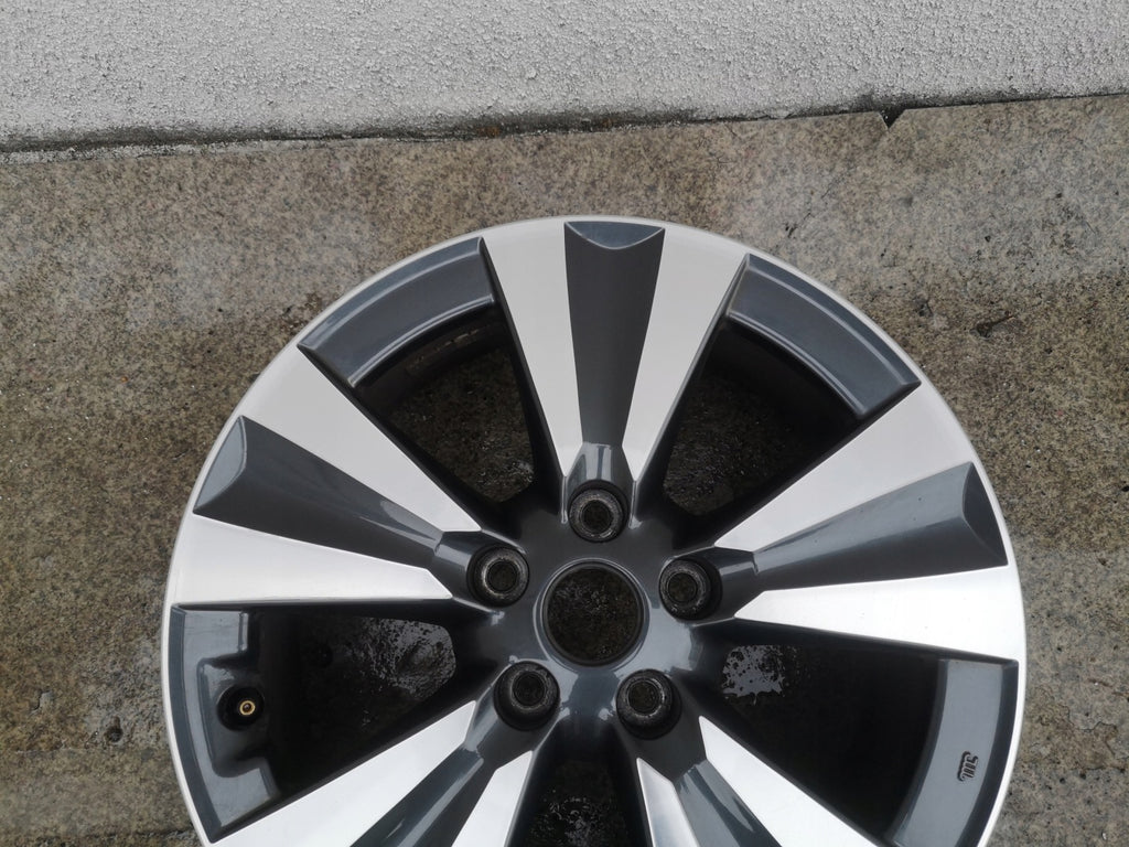 1x Alufelge 18 Zoll 6.5" 5x114.3 45ET Nissan Pulsar Rim Wheel FEL3902367749ws