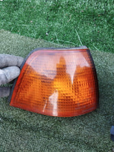 Laden Sie das Bild in den Galerie-Viewer, Frontscheinwerfer BMW 3 E36 084441110 4441125R Rechts Scheinwerfer Headlight SCH3803609906mf