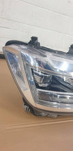 Laden Sie das Bild in den Galerie-Viewer, Frontscheinwerfer Man Tge Crafter 7C1941036F Rechts Scheinwerfer Headlight SCH3951931179sw