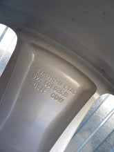 Laden Sie das Bild in den Galerie-Viewer, 1x Alufelge 19 Zoll 8.0" 5x112 Glanz 89A601025B Audi E-Tron Rim Wheel FEL7410822180th