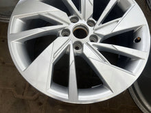 Load image into Gallery viewer, 1x Alufelge 18 Zoll 8.0&quot; 5x112 46ET Silber 8Y0601025F Audi Rim Wheel