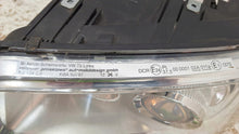 Laden Sie das Bild in den Galerie-Viewer, Frontscheinwerfer VW T5 Xenon Ein Stück (Rechts oder Links) Headlight SCH3582677991ie