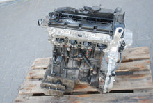 Laden Sie das Bild in den Galerie-Viewer, Motor Mercedes-Benz Sprinter 906 651957 2.2 CDI 129PS 95kW 170TKm Unkomplett MOT1363097602zz