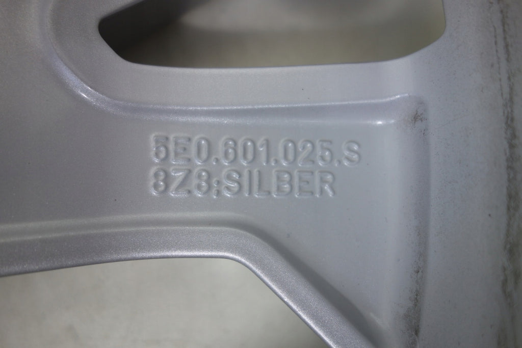 1x Alufelge 17 Zoll 7.0" 5x112 45ET 5E0601025S Skoda Octavia Iii Rim Wheel