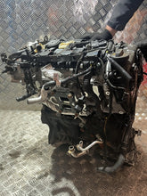 Laden Sie das Bild in den Galerie-Viewer, Motor Audi A4 B9 DMS 2.0 TFSI 150PS 110kW 26TKm 2023 Benzin Engine Komplett MOT9416283783mx