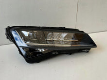 Load image into Gallery viewer, Frontscheinwerfer Skoda Superb III 3V1941016 Rechts Scheinwerfer Headlight