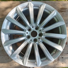 Load image into Gallery viewer, 1x Alufelge 19 Zoll 9.5" 5x120 39ET BMW 1 Rim Wheel FEL7724613864si