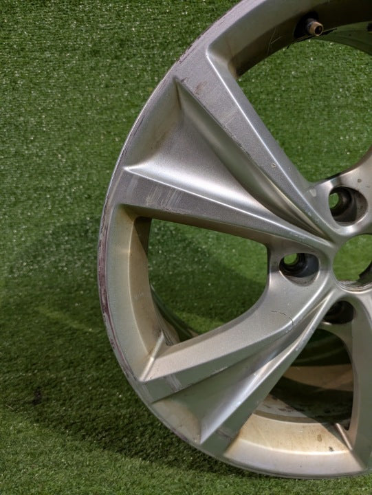 1x Alufelge 17 Zoll 7.5" 5x112 46ET Glanz Silber 5FA601025C Seat Leon Rim Wheel FEL9111809522is