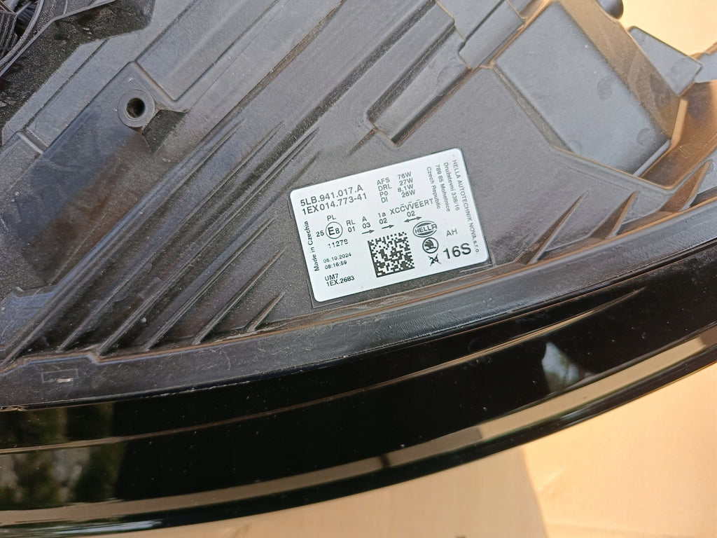 Frontscheinwerfer Skoda Enyaq 5LB941017A 1EX014773-41 5LB941017 Full LED Links