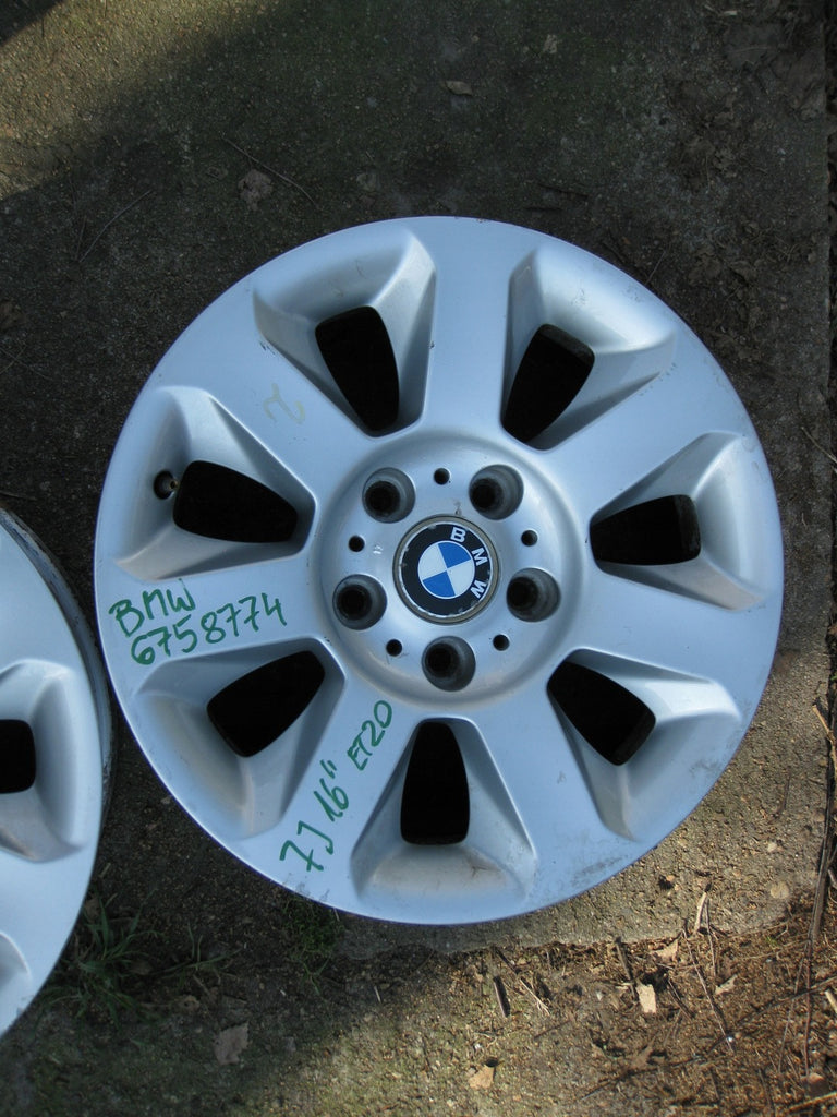 1x Alufelge 16 Zoll 7.0" 5x120 20ET 6758774 BMW E39 E60 E61 Rim Wheel