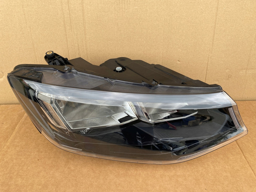Frontscheinwerfer VW Caddy 2K8941006C Rechts Scheinwerfer Headlight SCH8306549872jr