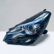 Load image into Gallery viewer, Frontscheinwerfer Toyota Yaris PA6-GF35 Links Scheinwerfer Headlight