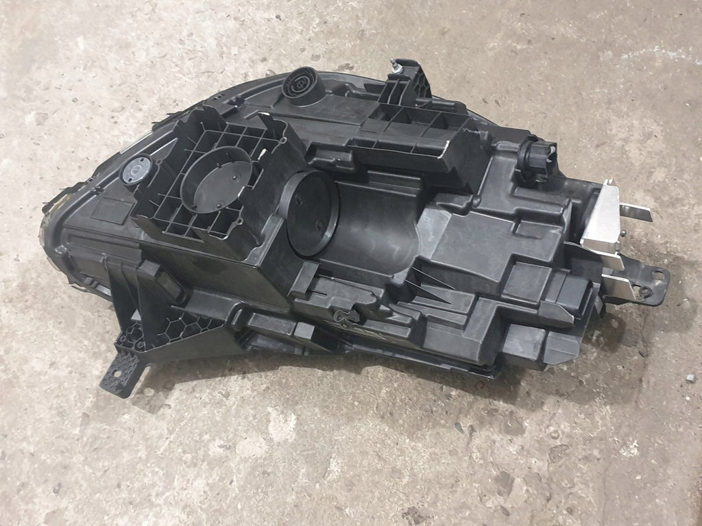 Frontscheinwerfer Ford Puma R1TB-13E015-AB LED Ein Stück (Rechts oder Links) SCH6010681501qb