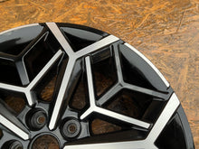 Load image into Gallery viewer, 1x Alufelge 19 Zoll 7.5" 5x114.3 51ET 52910-N7410 Hyundai Tucson Rim Wheel FEL7567802301io