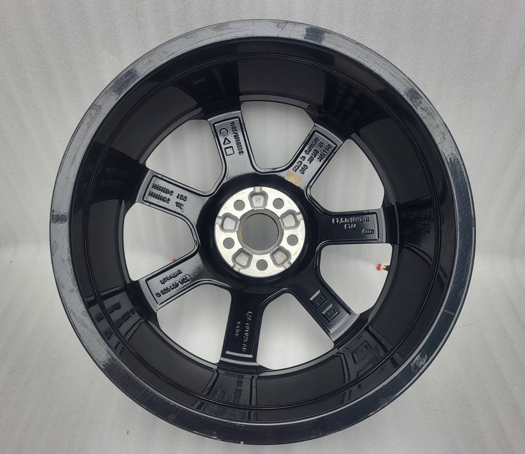1x Alufelge 18 Zoll 7.5" 5x112 46ET Glanz Graphit 82A601025Q Audi A1 Mg FEL6694230107qp