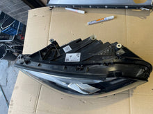 Laden Sie das Bild in den Galerie-Viewer, Frontscheinwerfer Mercedes-Benz W177 A1779064703 Full LED Rechts oder Links SCH5203904134qi