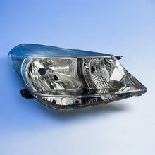 Load image into Gallery viewer, Frontscheinwerfer Toyota Yaris Rechts Scheinwerfer Headlight