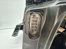 Laden Sie das Bild in den Galerie-Viewer, Frontscheinwerfer VW Passat 3B0941016 Rechts Scheinwerfer Headlight SCH7604924430om