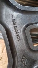 Laden Sie das Bild in den Galerie-Viewer, 1x Alufelge 19 Zoll 403005710R Renault Kadjar Rim Wheel FEL7775726772yi