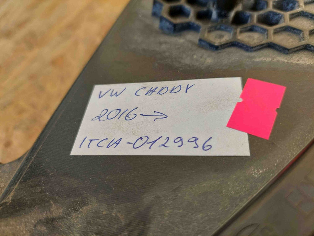 Frontscheinwerfer VW Variant Caddy IV 2K1941015B Ein Stück (Rechts oder Links)