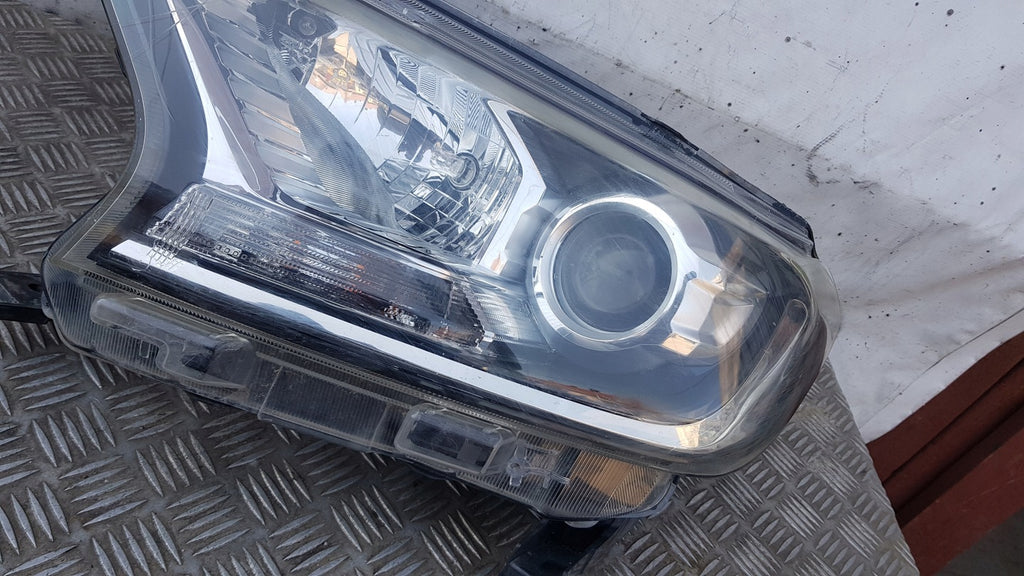 Frontscheinwerfer Ford Ranger V Links Scheinwerfer Headlight