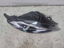 Laden Sie das Bild in den Galerie-Viewer, Frontscheinwerfer Volvo V40 31420004 Rechts Scheinwerfer Headlight SCH7405332657ln