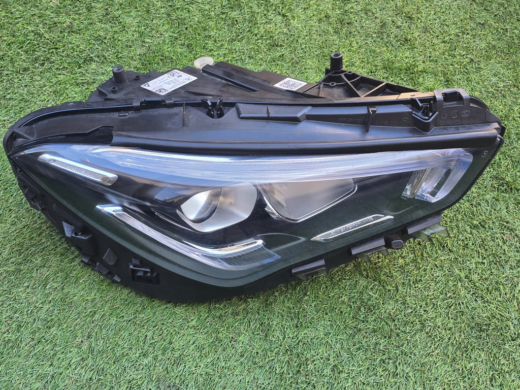 Frontscheinwerfer Mercedes-Benz Cla A1189062600 LED Rechts Headlight SCH6071530876vn
