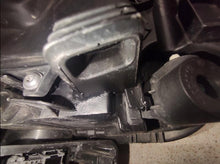 Load image into Gallery viewer, Frontscheinwerfer Volvo S60 V60 90068996 Xenon Rechts Scheinwerfer Headlight SCH6771159896qw