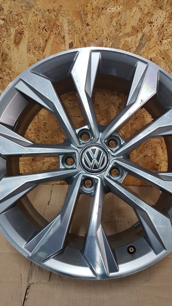 1x Alufelge 17 Zoll 7.0" 5x112 40ET 3G0601025 VW Passat B8 Rim Wheel FEL4195660019au